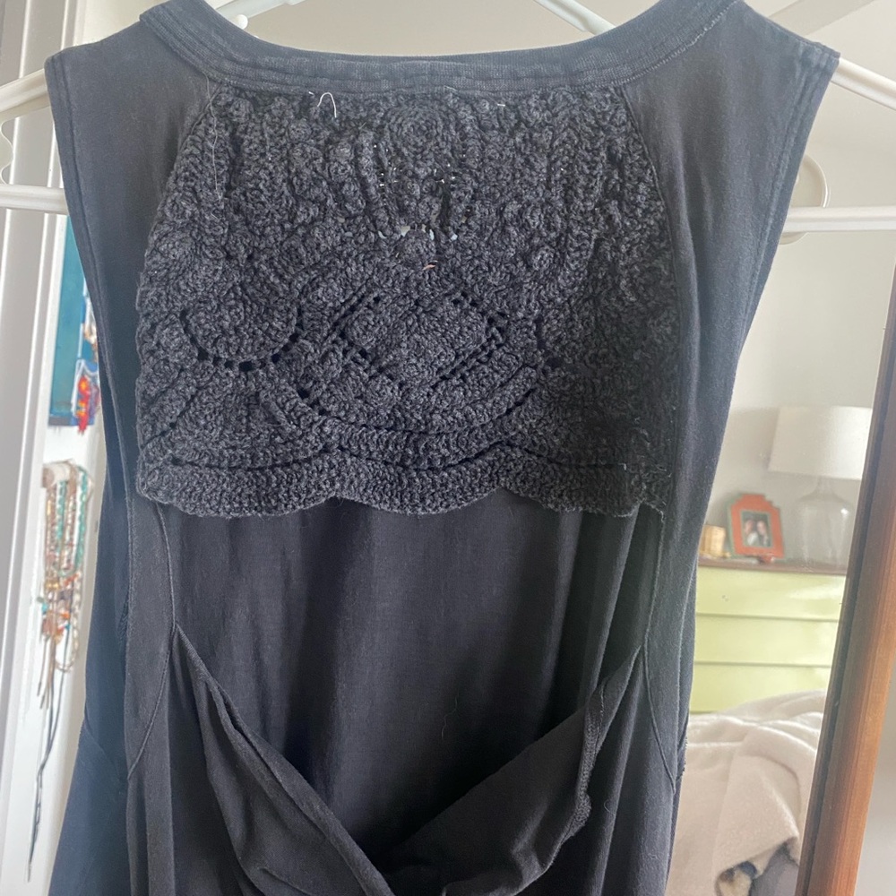 Black Sleeveless Crochet Top
